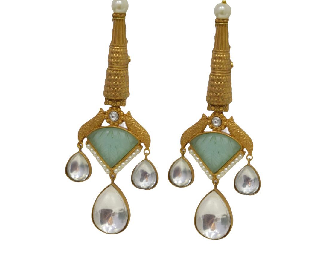 BRASS LONG FASHION EARRINGSA