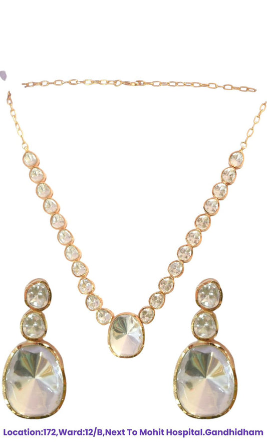 FASHION NECKLACE